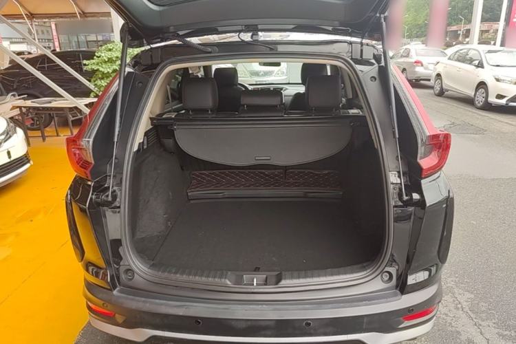 Used Honda CR-V 2021 240TURBO CVT 2WD Comfort Version Trunk
