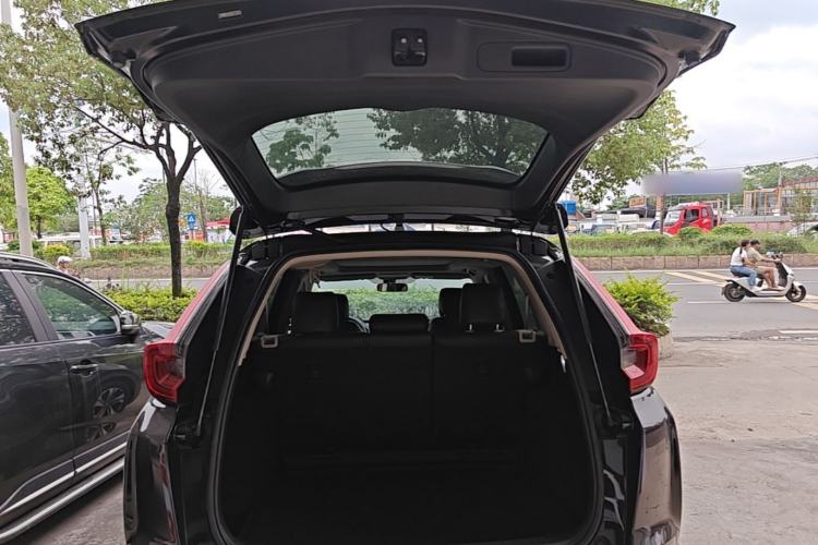Used Honda CR-V 2021 240TURBO CVT 2WD Comfort Version Trunk
