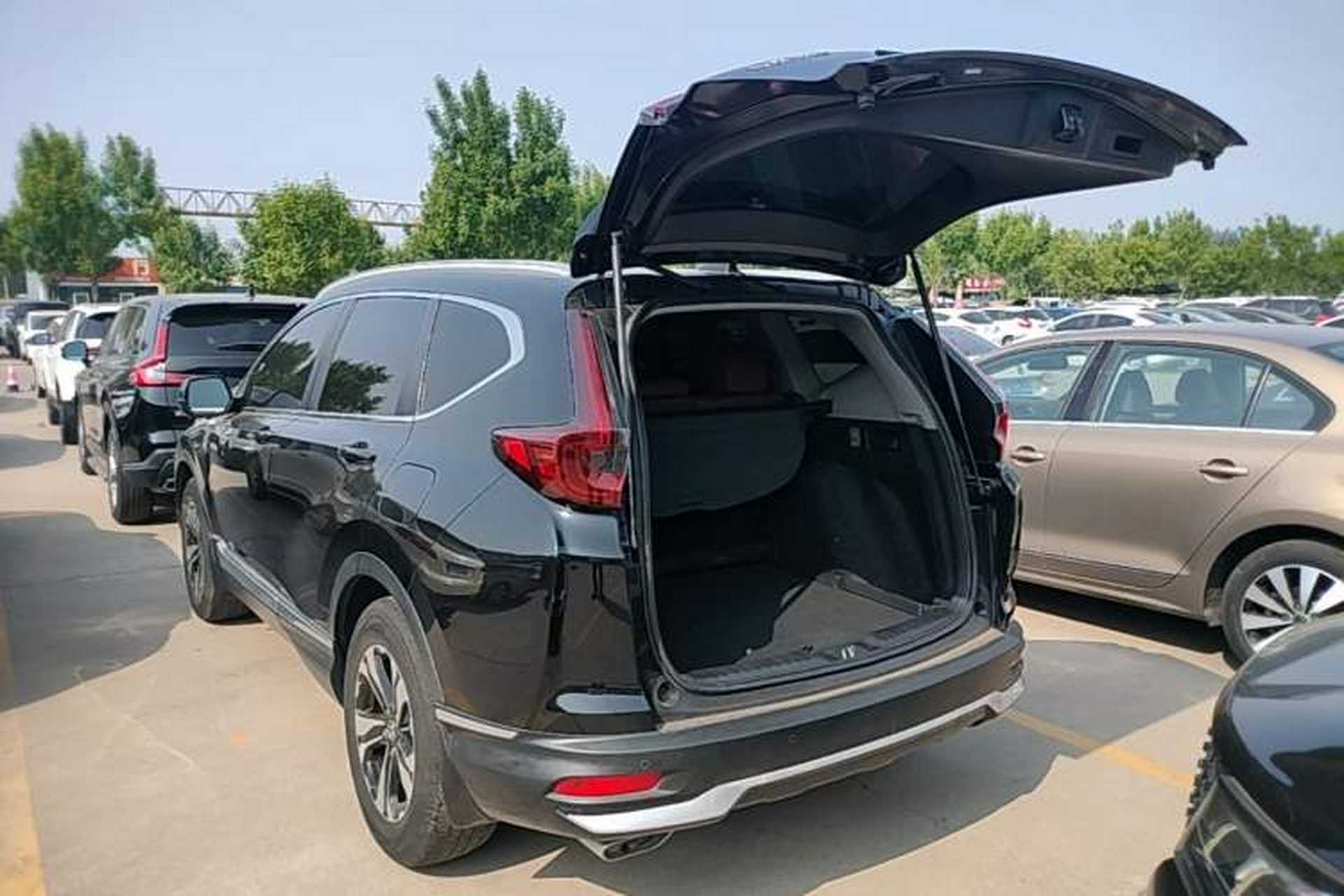 Used Honda CR-V 2021 240TURBO CVT 2WD Fashion Edition Trunk
