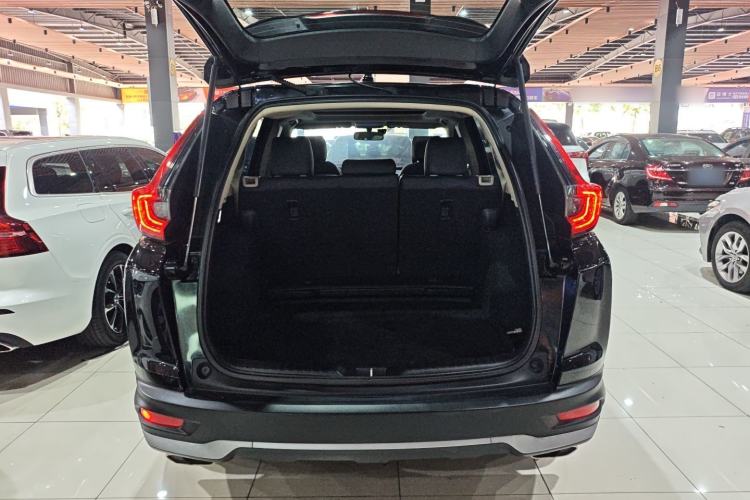 Used Honda CR-V 2021 240TURBO CVT 2WD Comfort Version Trunk