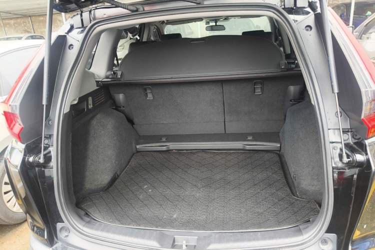 Used Honda CR-V 2021 240TURBO CVT 2WD Fashion Edition Trunk