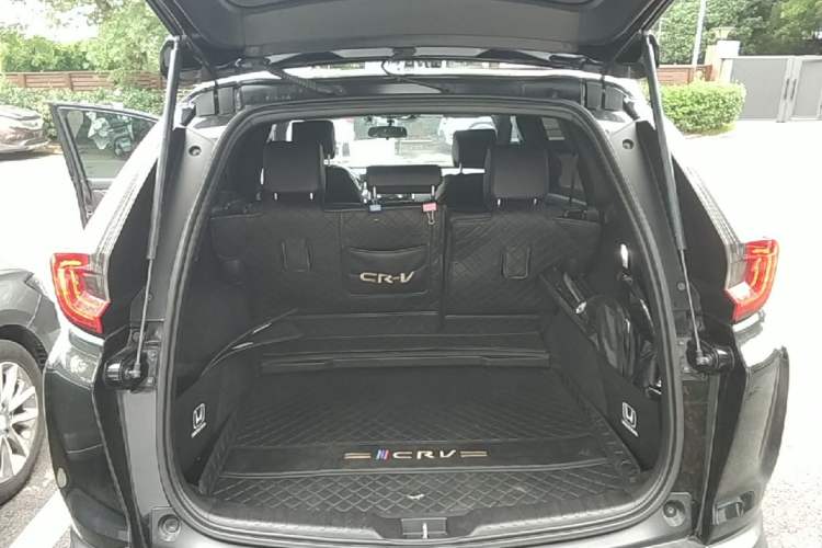 Used Honda CR-V 2021 240TURBO CVT 2WD Black Jazz Edition Trunk