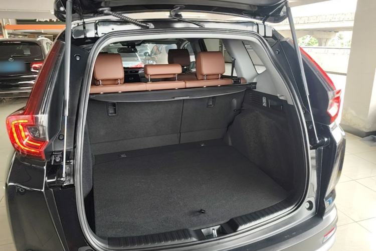 Used Honda CR-V 2021 240TURBO CVT 2WD Fashion Edition Trunk
