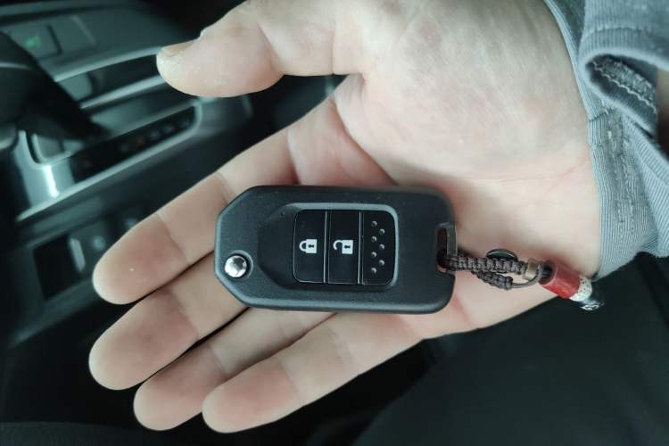 Used Honda CR-V 2021 240TURBO CVT 2WD Comfort Version Vehicle Key