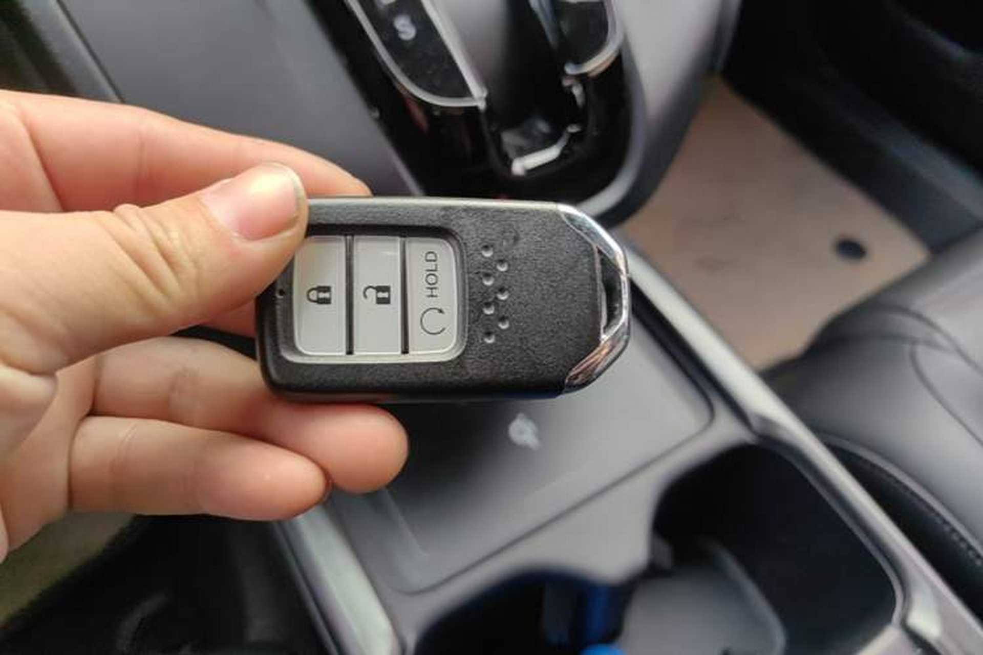 Used Honda CR-V 2021 240TURBO CVT 2WD Black Jazz Edition Vehicle Key