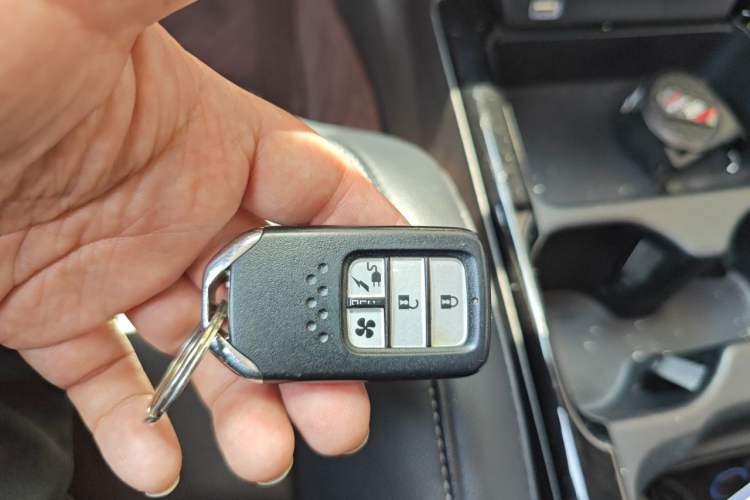 Used Honda CR-V 2021 Rui Hybrid 2.0L 2WD Pure Edition Vehicle Key