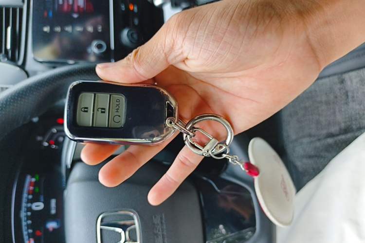 Used Honda CR-V 2021 240TURBO CVT 2WD Black Jazz Edition Vehicle Key