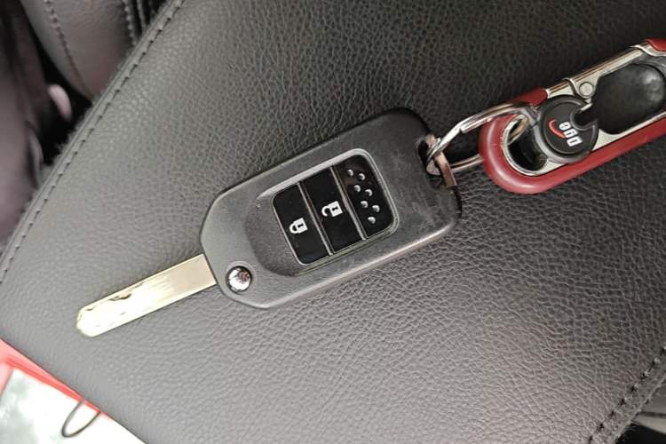 Used Honda CR-V 2021 240TURBO CVT 2WD Comfort Version Vehicle Key