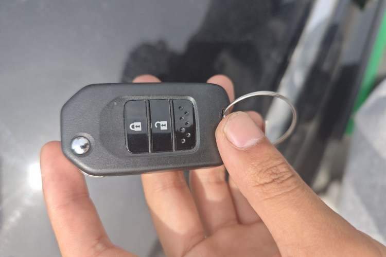 Used Honda CR-V 2021 240TURBO CVT 2WD Comfort Version Vehicle Key