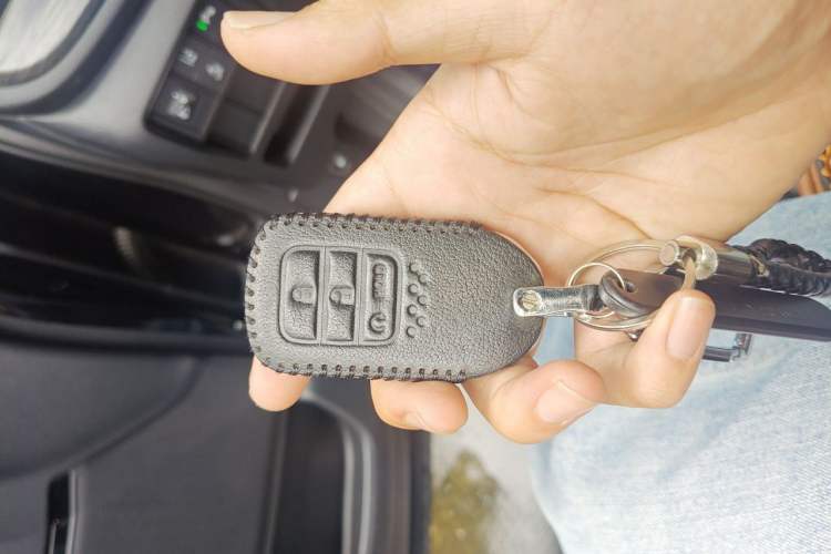 Used Honda CR-V 2021 240TURBO CVT 2WD Black Jazz Edition Vehicle Key