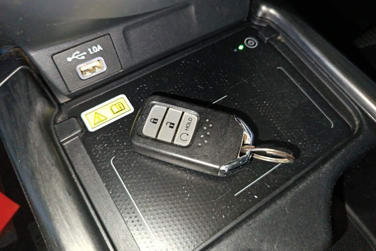 Used Honda CR-V 2021 240TURBO CVT Four-Wheel Drive Black Jazz Edition Vehicle Key