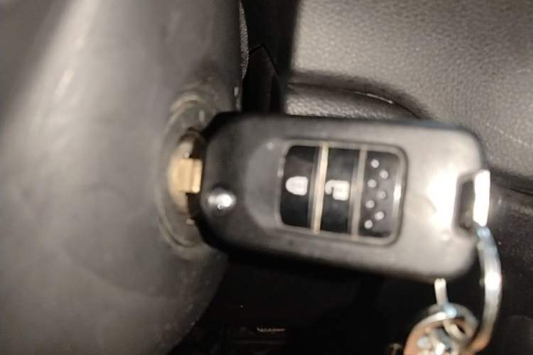 Used Honda CR-V 2021 240TURBO CVT 2WD Comfort Version Vehicle Key
