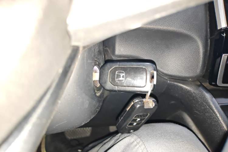 Used Honda CR-V 2021 240TURBO CVT 2WD Comfort Version Vehicle Key