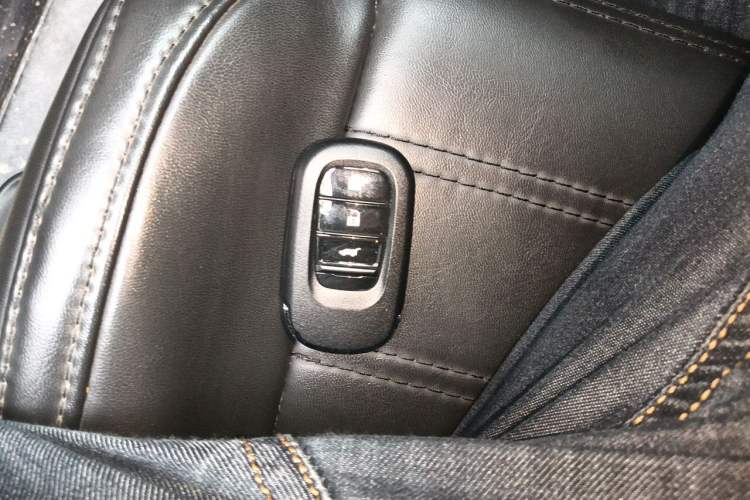 Used Honda CR-V 2021 240TURBO CVT 2WD Comfort Version Vehicle Key
