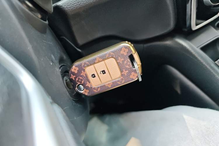 Used Honda CR-V 2021 240TURBO CVT 2WD Comfort Version Vehicle Key