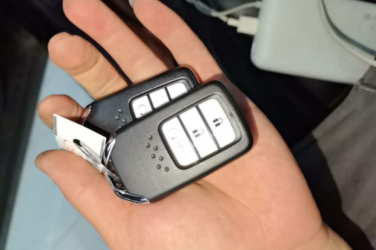 Used Honda CR-V 2021 240TURBO CVT 2WD Black Jazz Edition Vehicle Key