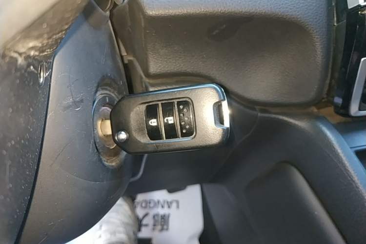 Used Honda CR-V 2021 240TURBO CVT 2WD Comfort Version Vehicle Key
