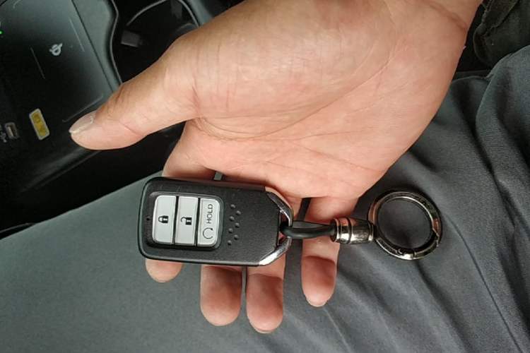 Used Honda CR-V 2021 240TURBO CVT 2WD Black Jazz Edition Vehicle Key