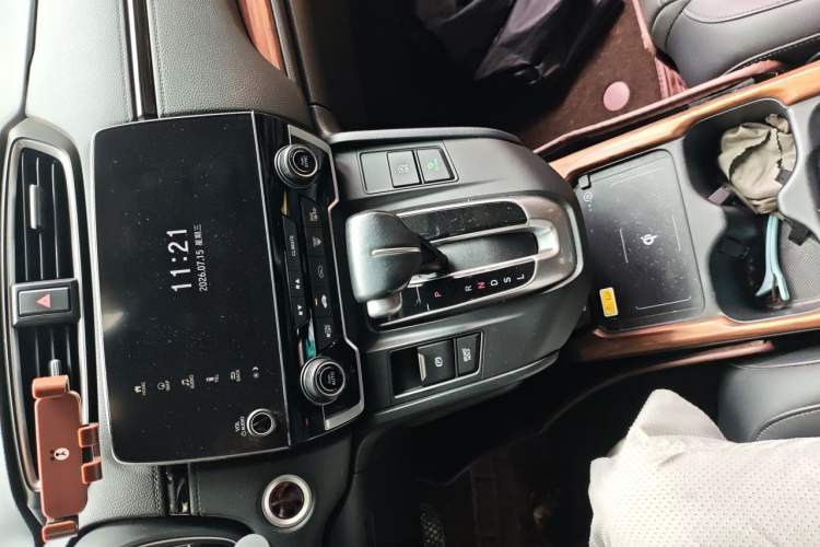 Used Honda CR-V 2021 240TURBO CVT 2WD Fashion Edition Audio And AC Panel