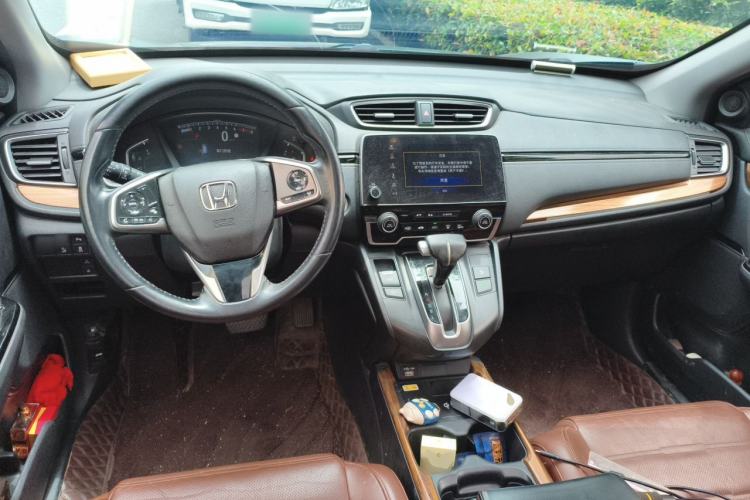 Used Honda CR-V 2021 240TURBO CVT 2WD Fashion Edition Center Console