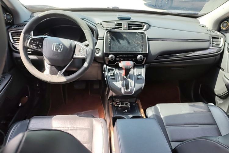 Used Honda CR-V 2021 240TURBO CVT 2WD Fashion Edition Center Console