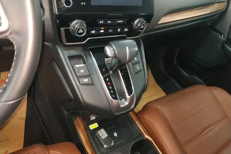 Used Honda CR-V 2021 240TURBO CVT 2WD Fashion Edition Gear Lever