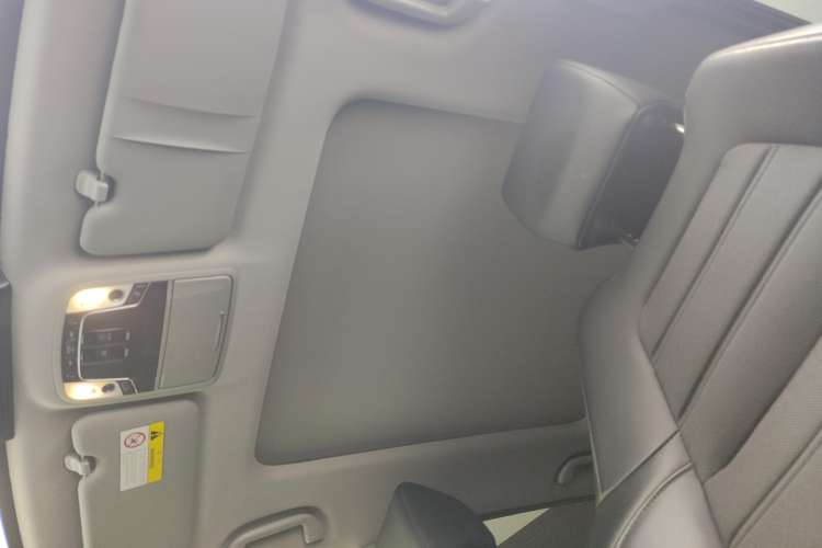 Used Honda CR-V 2021 240TURBO CVT Two-Wheel Drive Urban Edition Headliner