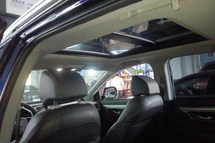 Used Honda CR-V 2021 240TURBO CVT Two-Wheel Drive Urban Edition Headliner