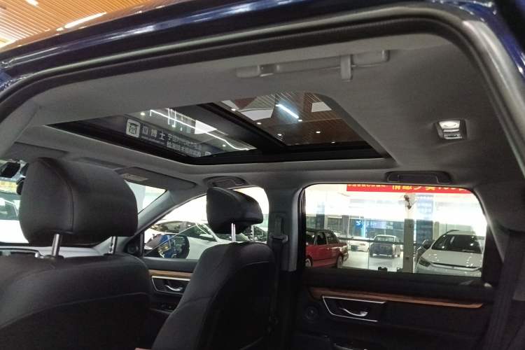 Used Honda CR-V 2021 240TURBO CVT 2WD Fashion Edition Headliner