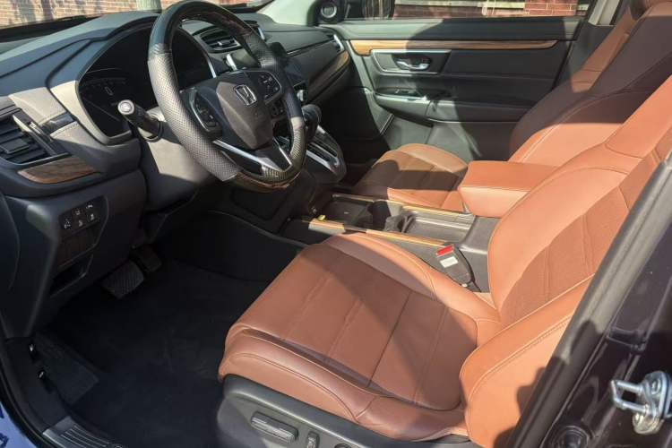 Used Honda CR-V 2021 240TURBO CVT 2WD Fashion Edition Interior 1