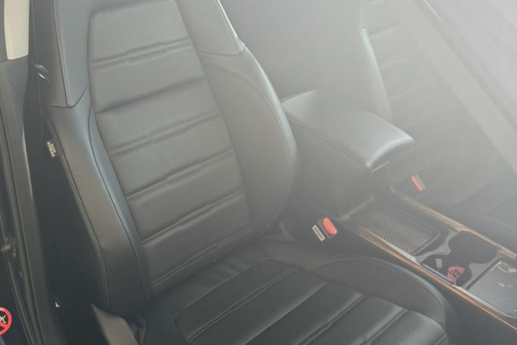 Used Honda CR-V 2021 240TURBO CVT 2WD Fashion Edition Interior 10