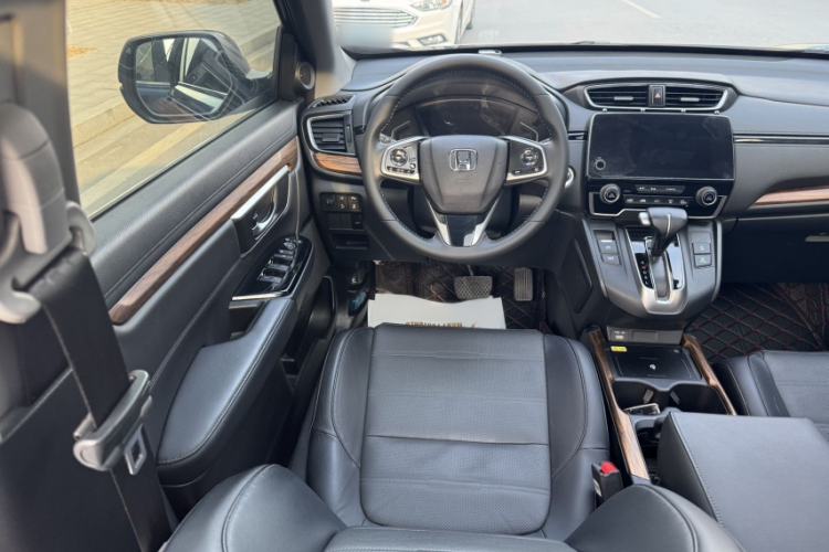 Used Honda CR-V 2021 240TURBO CVT 2WD Fashion Edition Interior 2