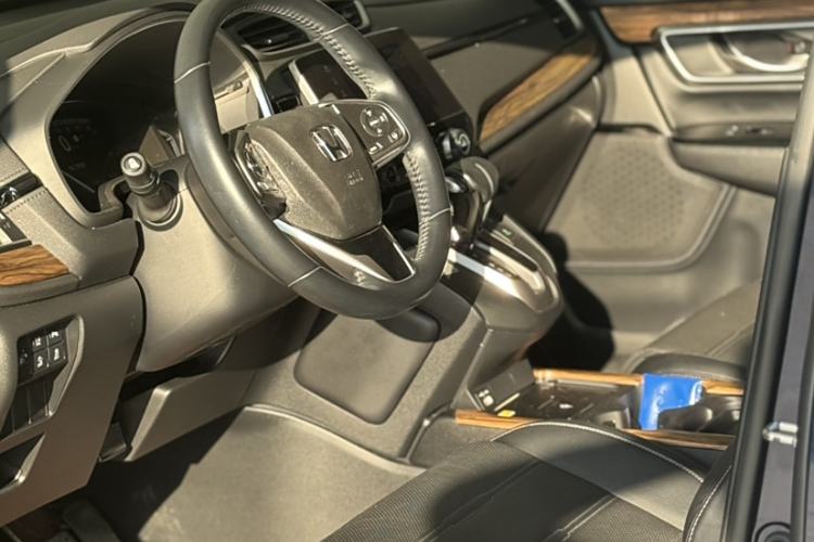 Used Honda CR-V 2021 240TURBO CVT 2WD Fashion Edition Interior 5