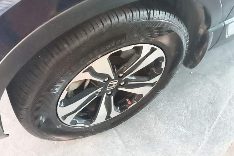 Used Honda CR-V 2021 240TURBO CVT 2WD Fashion Edition Left Front Wheel Hub
