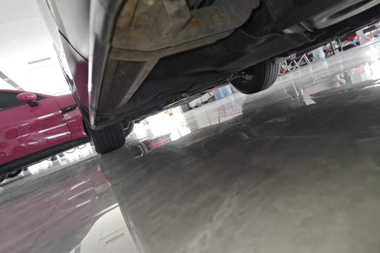 Used Honda CR-V 2021 240TURBO CVT 2WD Fashion Edition Left Side Sill