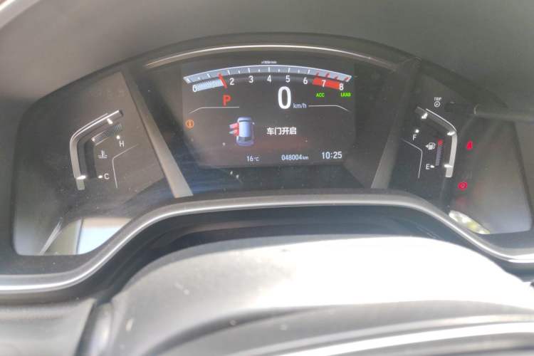 Used Honda CR-V 2021 240TURBO CVT 2WD Fashion Edition Odometer Close Up