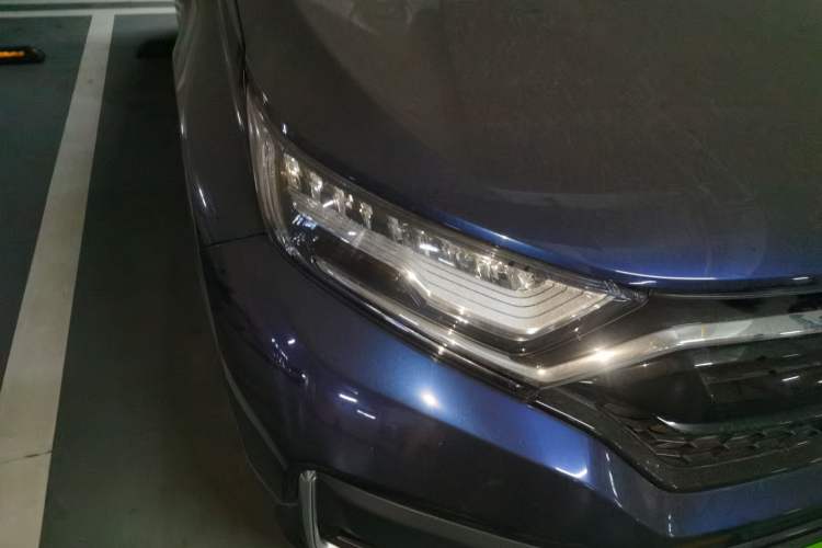 Used Honda CR-V 2021 240TURBO CVT 2WD Fashion Edition Right Front Headlight