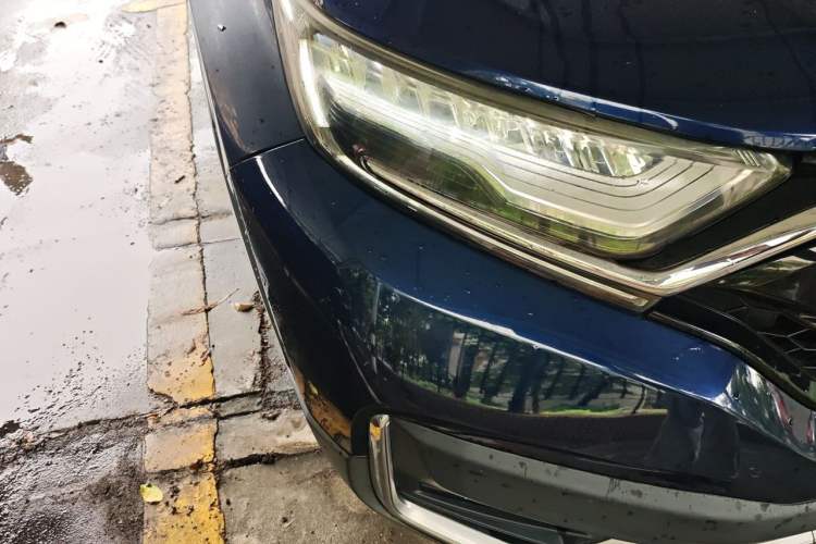 Used Honda CR-V 2021 240TURBO CVT 2WD Fashion Edition Right Front Headlight