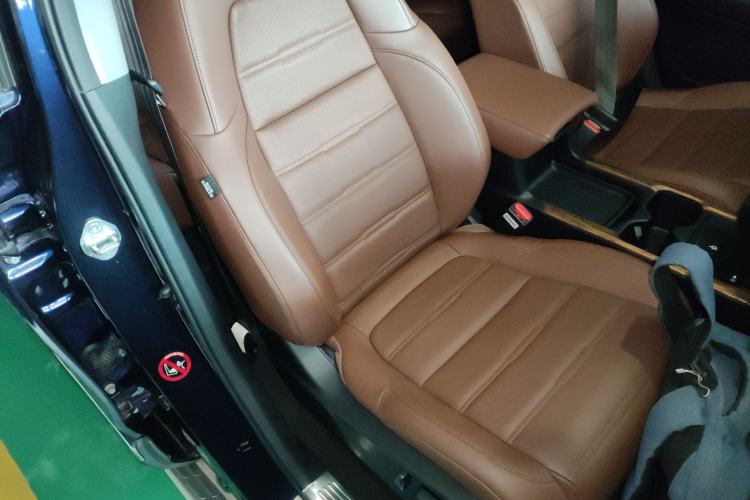 Used Honda CR-V 2021 240TURBO CVT 2WD Fashion Edition Right Front Seat