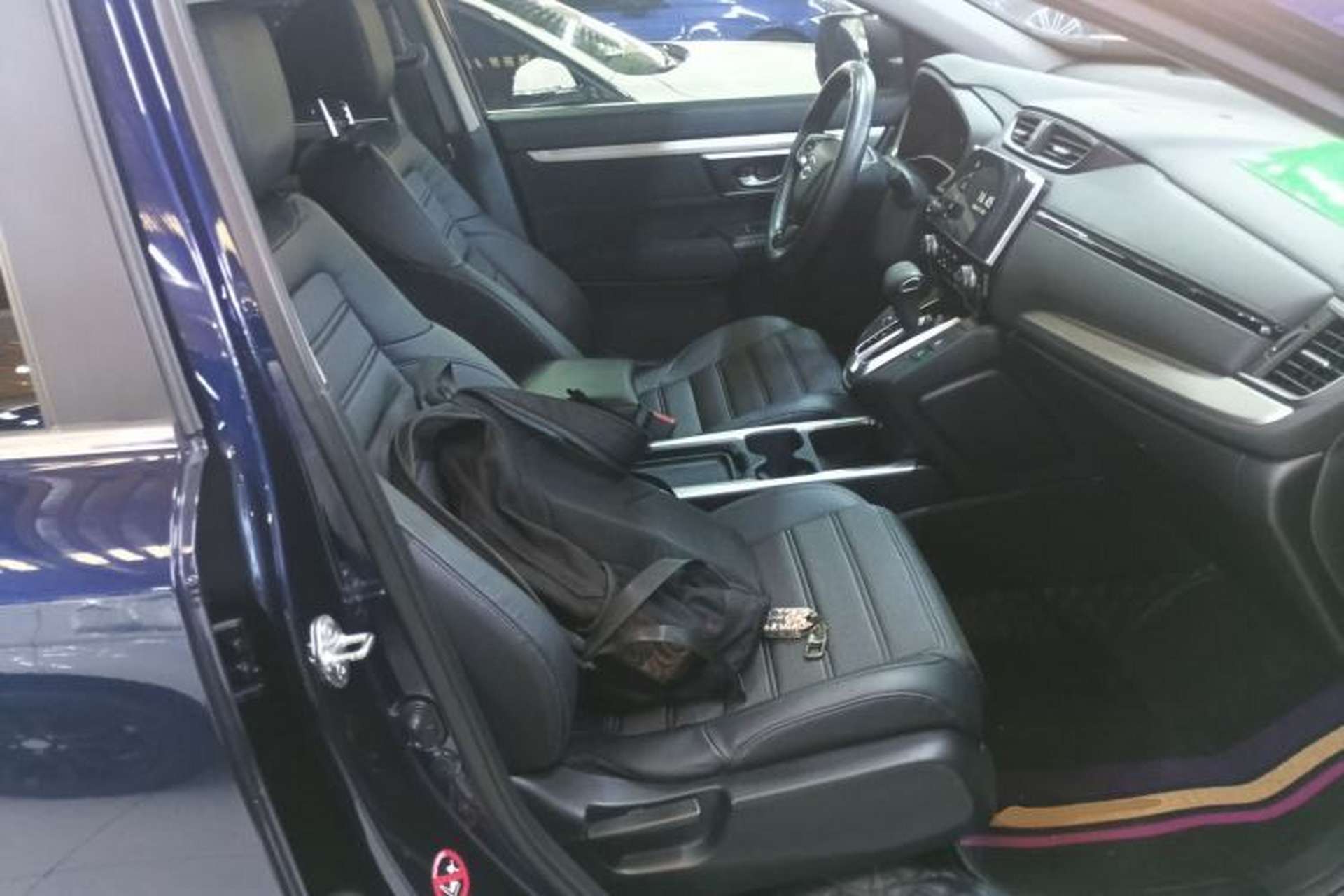 Used Honda CR-V 2021 240TURBO CVT Two-Wheel Drive Urban Edition Right Front Seat