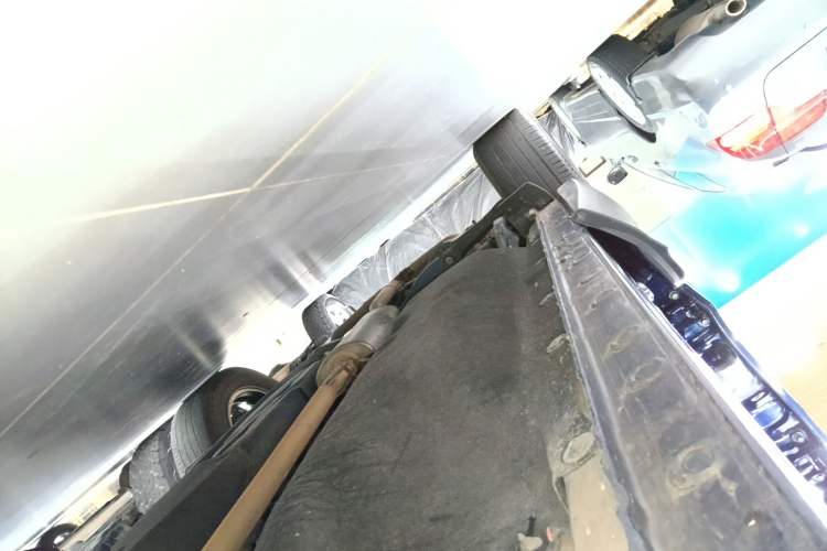 Used Honda CR-V 2021 240TURBO CVT 2WD Fashion Edition Right Side Sill