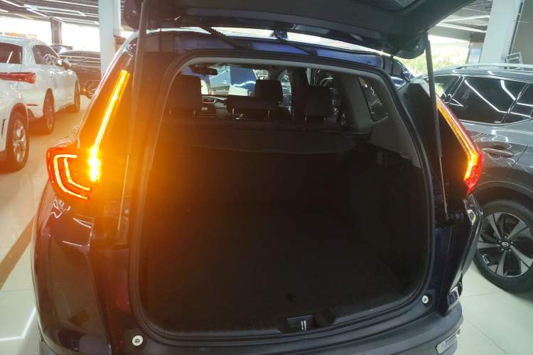 Used Honda CR-V 2021 240TURBO CVT Two-Wheel Drive Urban Edition Trunk