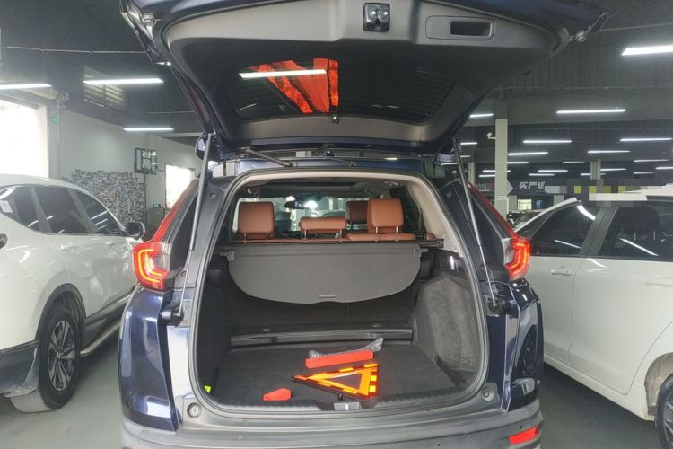 Used Honda CR-V 2021 240TURBO CVT 2WD Fashion Edition Trunk