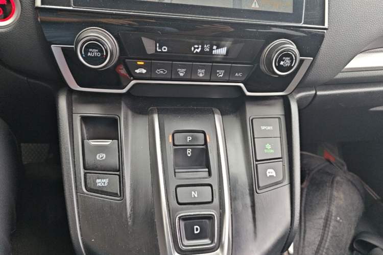 Used Honda CR-V 2021 Rui Hybrid 2.0L 2WD Pure Speed Edition Audio And AC Panel