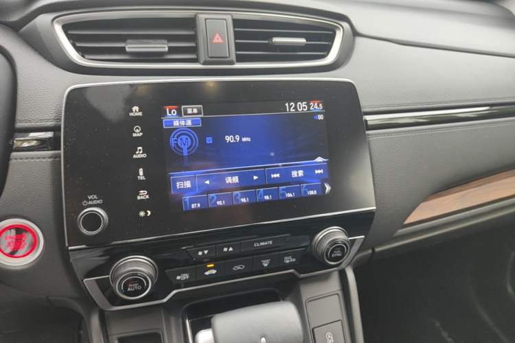 Used Honda CR-V 2021 240TURBO CVT 2WD Fashion Edition Audio And AC Panel