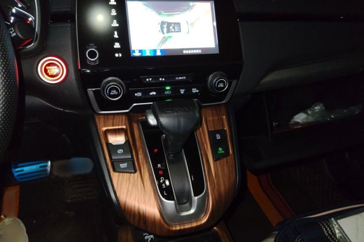 Used Honda CR-V 2021 240TURBO CVT Two-Wheel Drive Urban Edition Audio And AC Panel