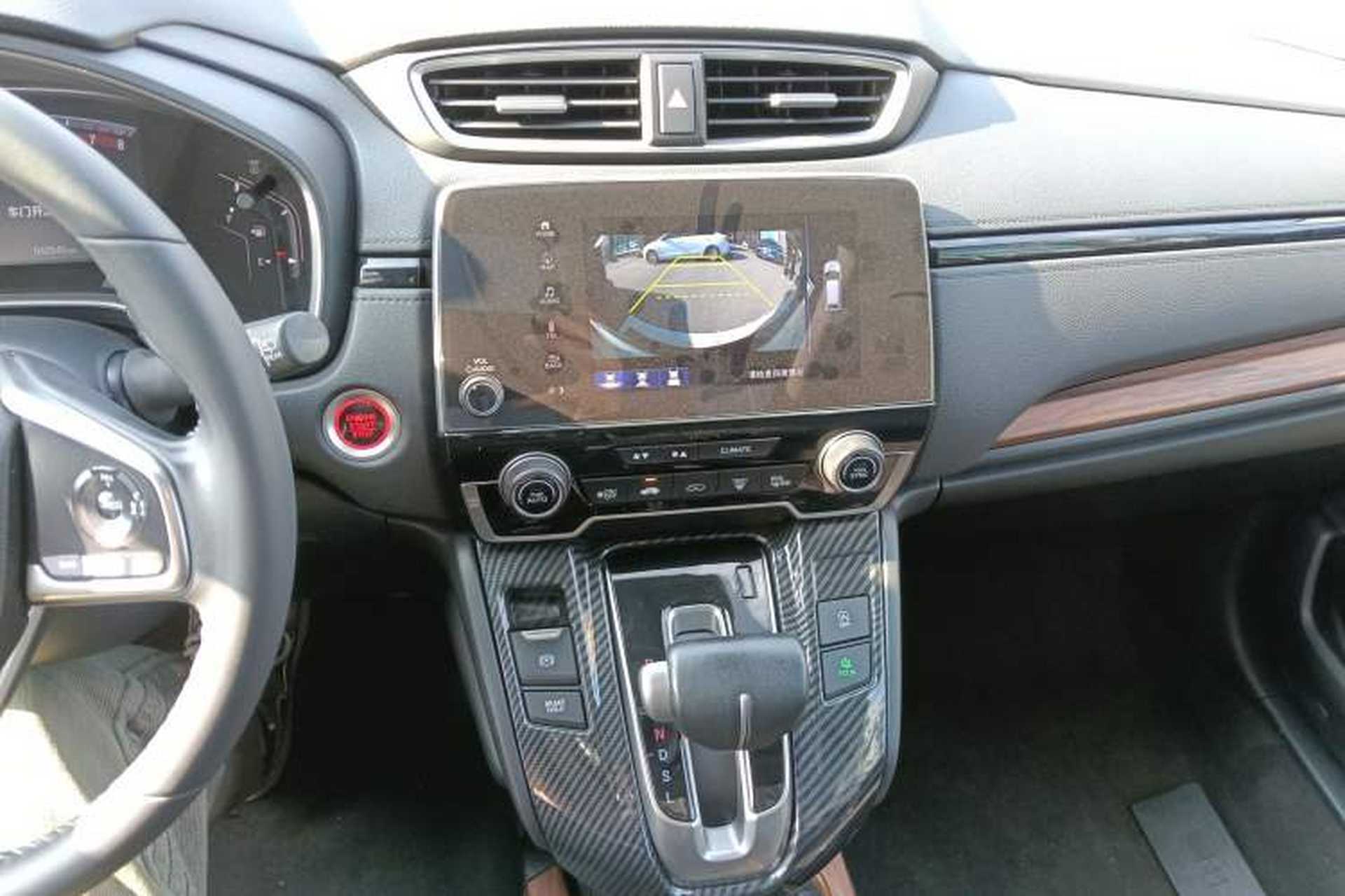 Used Honda CR-V 2021 240TURBO CVT 2WD Fashion Edition Audio And AC Panel