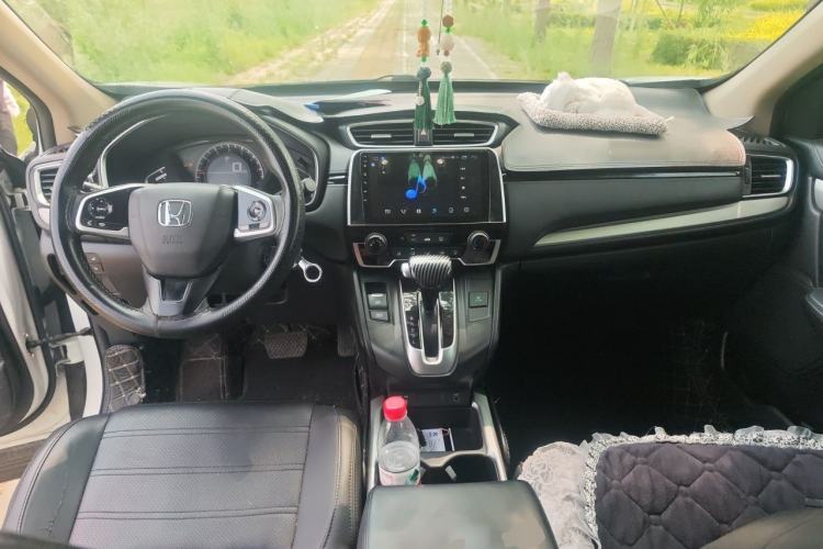 Used Honda CR-V 2021 240TURBO CVT 2WD Comfort Version Center Console