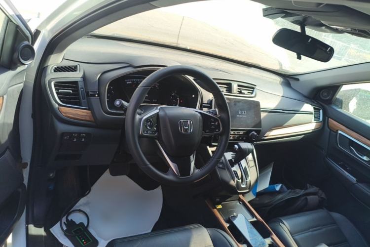 Used Honda CR-V 2021 240TURBO CVT 2WD Fashion Edition Center Console