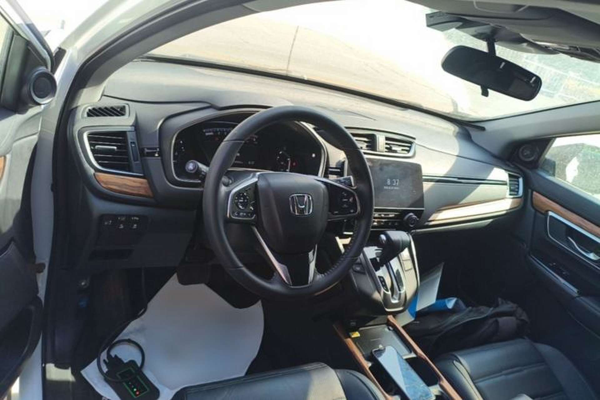 Used Honda CR-V 2021 240TURBO CVT 2WD Fashion Edition Center Console